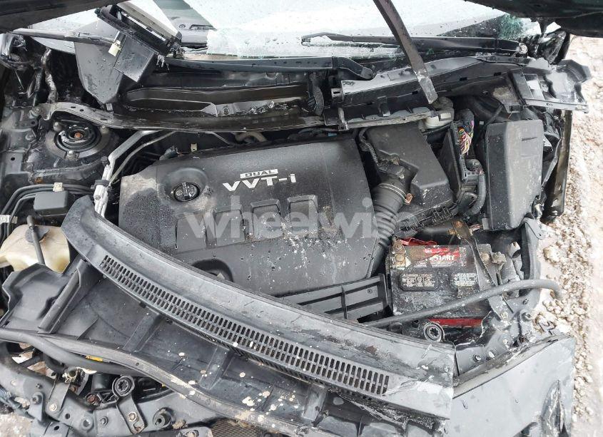 Photo 10 of 2010 Toyota Corolla S (VIN 1NXBU4EE5AZ236299)