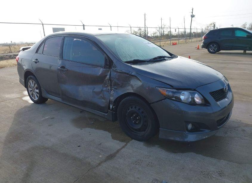 2010 Toyota Corolla S (VIN 1NXBU4EE5AZ236335) main photo