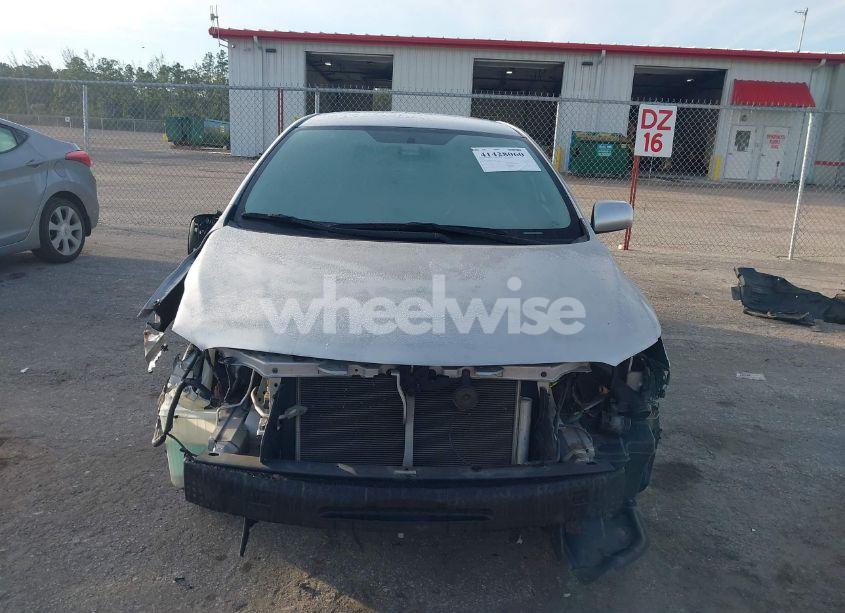 Photo 12 of 2010 Toyota Corolla LE (VIN 1NXBU4EE5AZ262546)