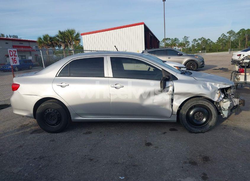 Photo 13 of 2010 Toyota Corolla LE (VIN 1NXBU4EE5AZ262546)