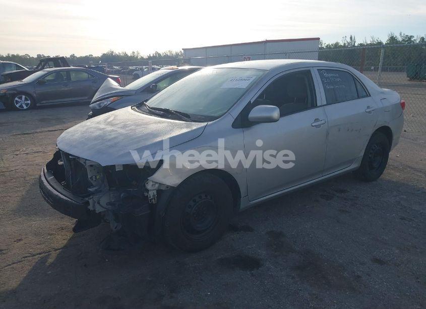 Photo 2 of 2010 Toyota Corolla LE (VIN 1NXBU4EE5AZ262546)