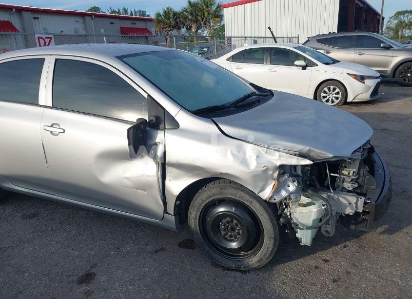 Photo 6 of 2010 Toyota Corolla LE (VIN 1NXBU4EE5AZ262546)