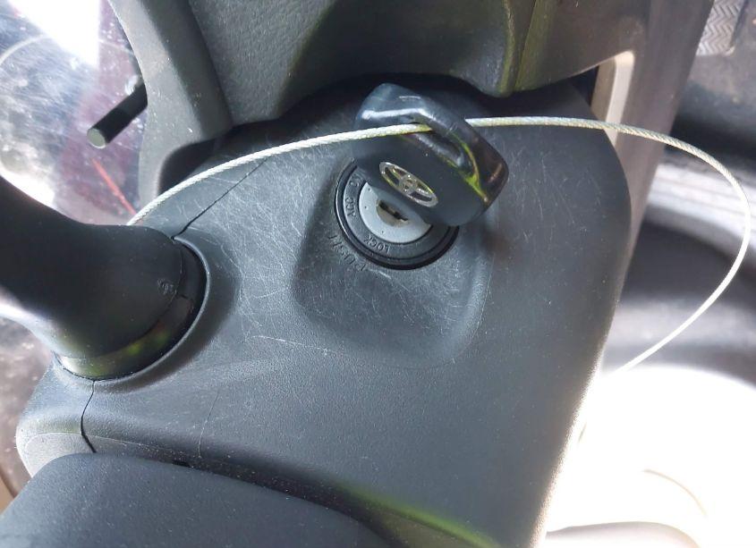 Photo 11 of 2010 Toyota Corolla S (VIN 1NXBU4EE5AZ265043)