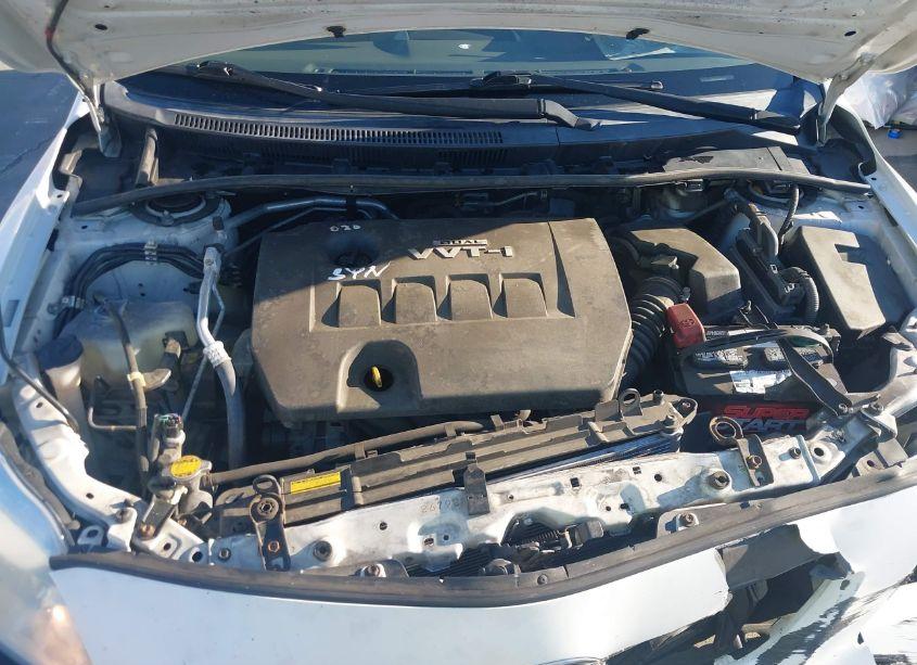 Photo 10 of 2010 Toyota Corolla LE (VIN 1NXBU4EE5AZ277791)