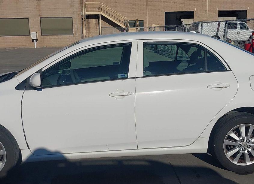 Photo 14 of 2010 Toyota Corolla LE (VIN 1NXBU4EE5AZ277791)