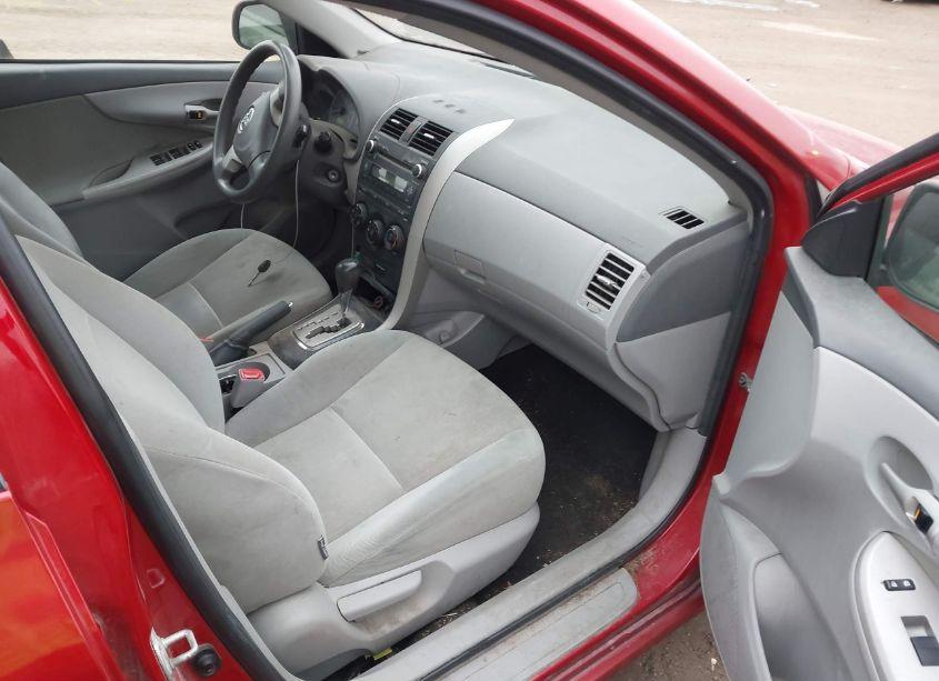 Photo 5 of 2010 Toyota Corolla LE (VIN 1NXBU4EE5AZ289469)