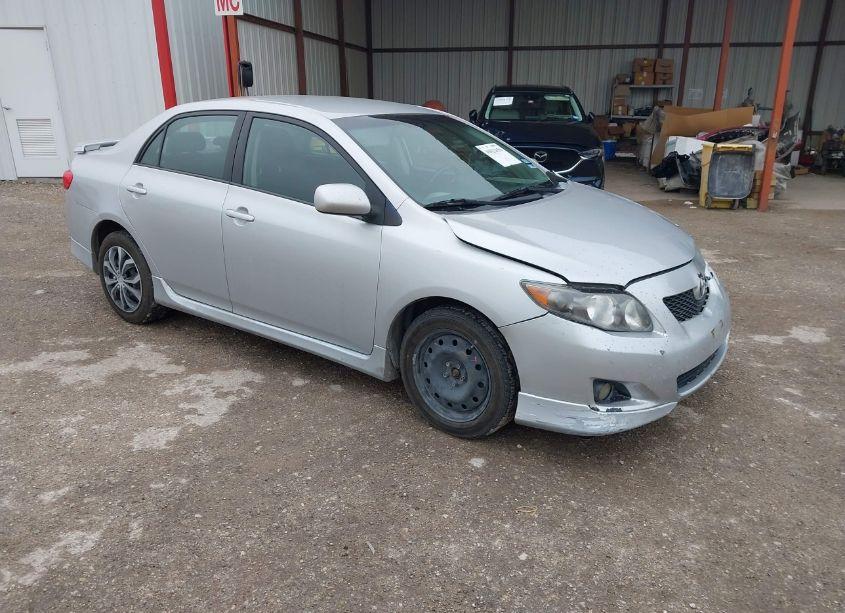 2010 Toyota Corolla S (VIN 1NXBU4EE5AZ319814) main photo