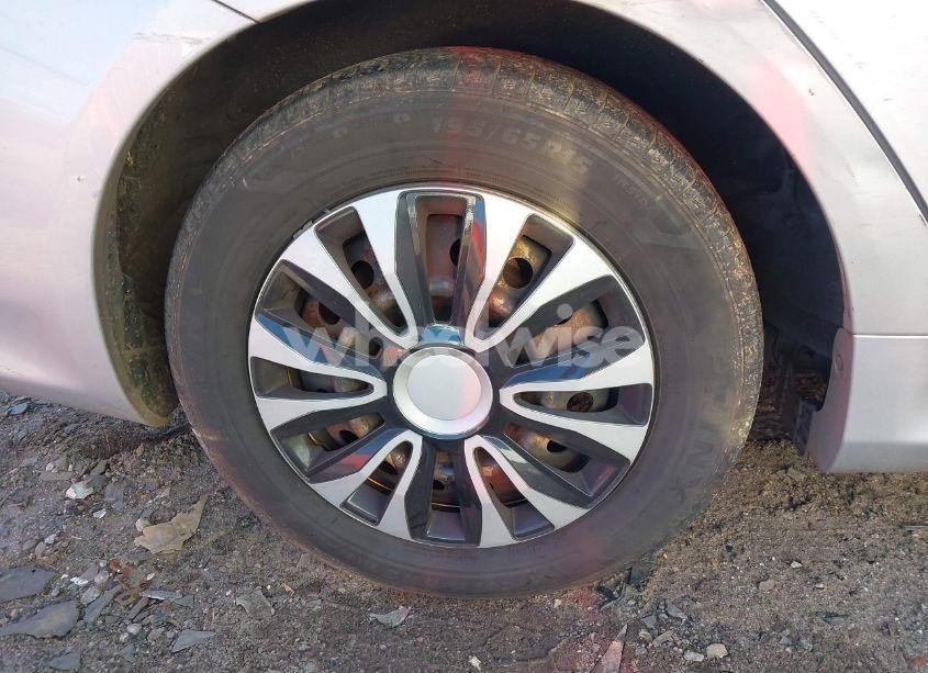 Photo 11 of 2010 Toyota Corolla LE (VIN 1NXBU4EE5AZ321613)