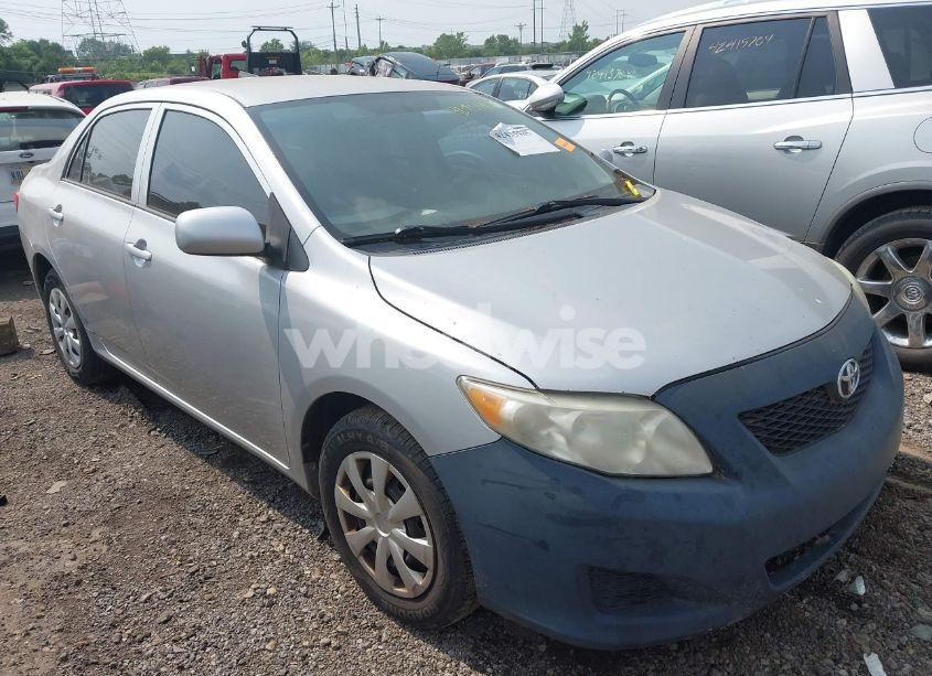 2010 Toyota Corolla LE (VIN 1NXBU4EE5AZ343739) main photo