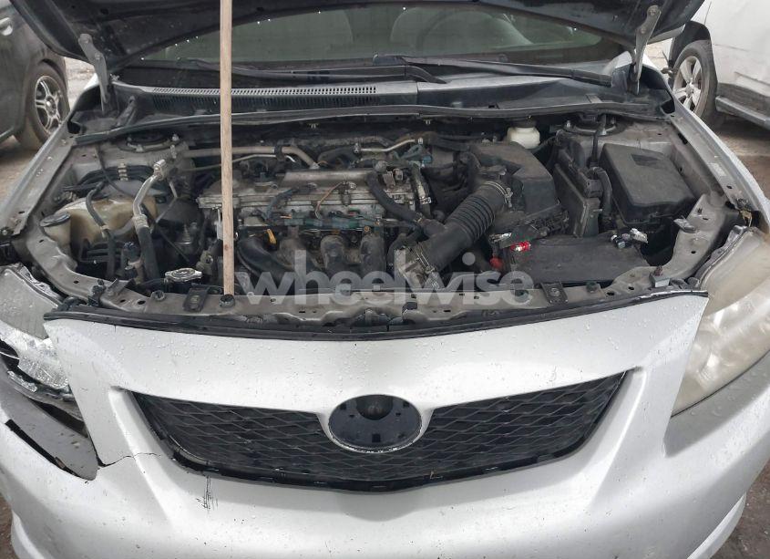 Photo 10 of 2010 Toyota Corolla LE (VIN 1NXBU4EE5AZ343787)