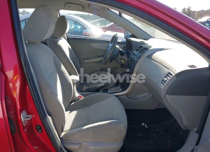 Photo 5 of 2010 Toyota Corolla LE (VIN 1NXBU4EE5AZ345099)