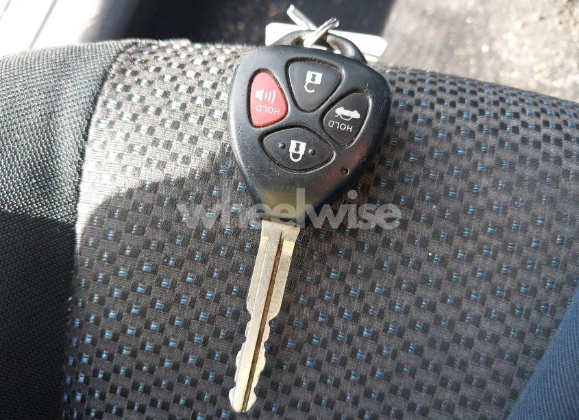 Photo 11 of 2010 Toyota Corolla S (VIN 1NXBU4EE5AZ346155)