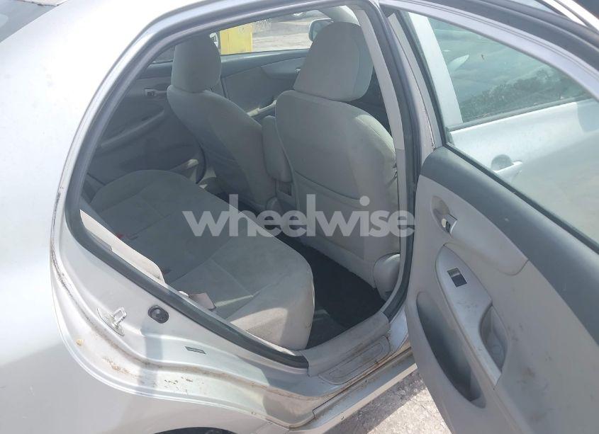 Photo 8 of 2010 Toyota Corolla LE (VIN 1NXBU4EE5AZ362534)