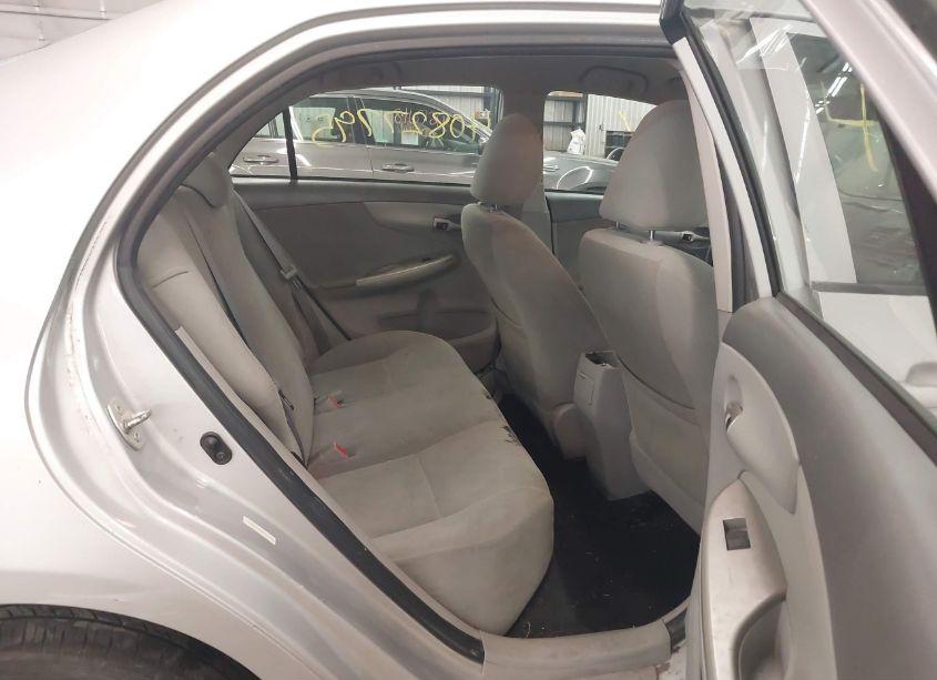 Photo 8 of 2010 Toyota Corolla LE (VIN 1NXBU4EE6AZ172192)