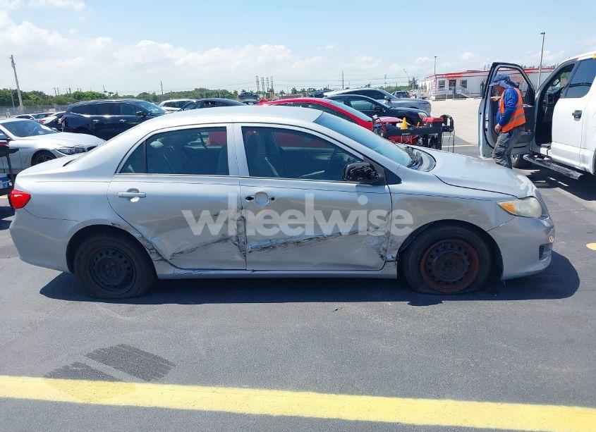 Photo 13 of 2010 Toyota Corolla LE (VIN 1NXBU4EE6AZ208172)