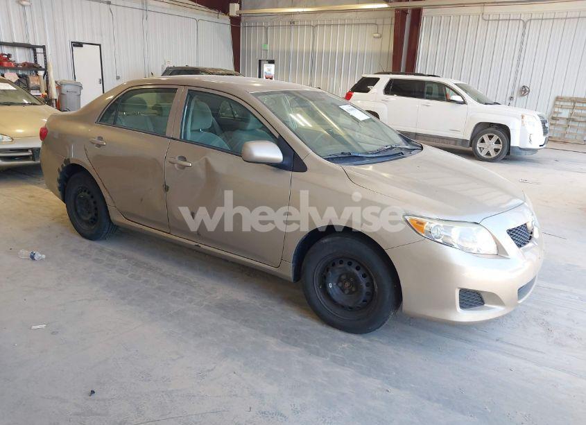 2010 Toyota Corolla LE (VIN 1NXBU4EE6AZ208804) main photo