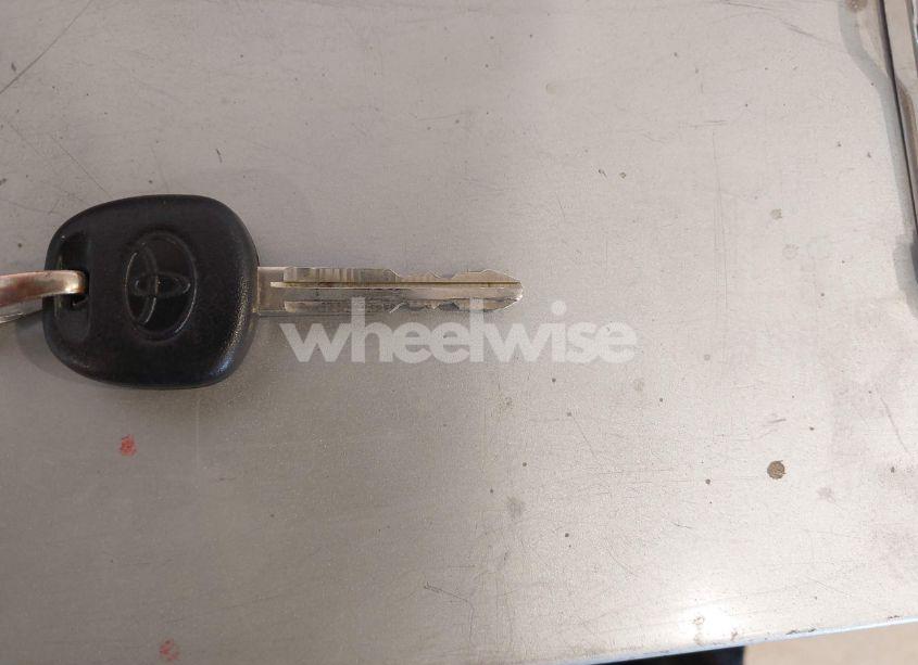 Photo 11 of 2010 Toyota Corolla LE (VIN 1NXBU4EE6AZ208804)