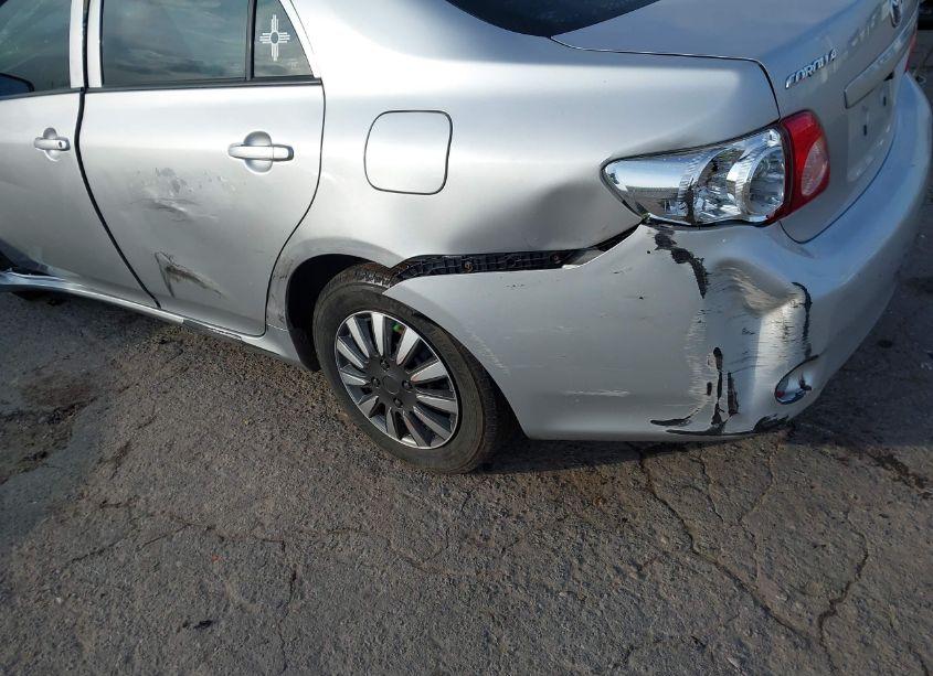 Photo 13 of 2010 Toyota Corolla LE (VIN 1NXBU4EE6AZ245416)