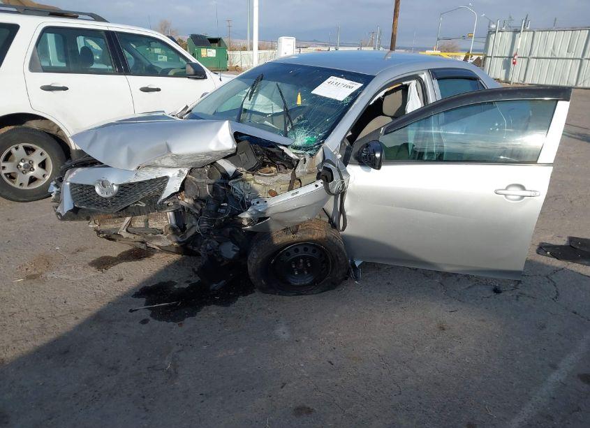 Photo 2 of 2010 Toyota Corolla LE (VIN 1NXBU4EE6AZ245416)