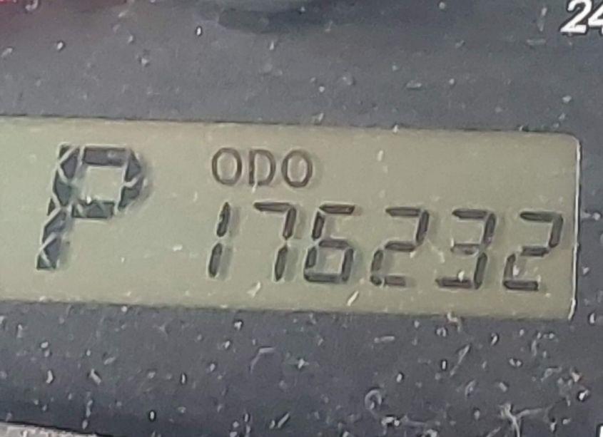 Photo 16 of 2010 Toyota Corolla LE (VIN 1NXBU4EE6AZ247490)