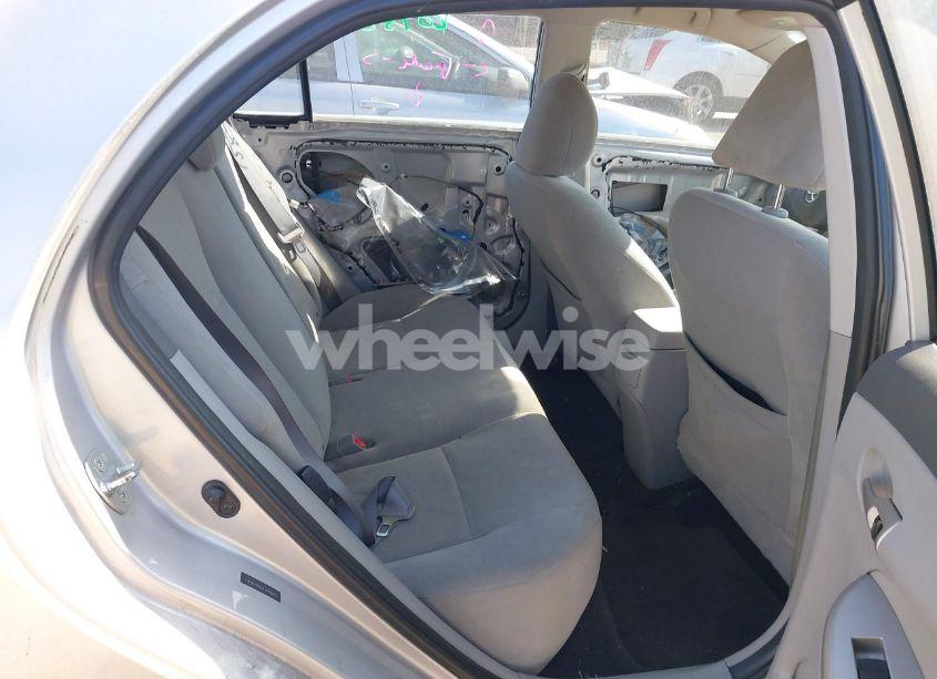 Photo 8 of 2010 Toyota Corolla LE (VIN 1NXBU4EE6AZ274074)