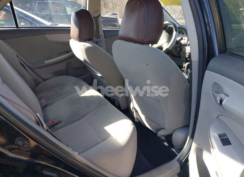 Photo 8 of 2010 Toyota Corolla LE (VIN 1NXBU4EE6AZ330711)