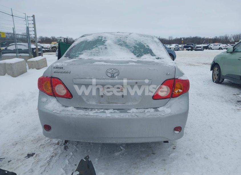 Photo 17 of 2010 Toyota Corolla LE (VIN 1NXBU4EE6AZ340770)
