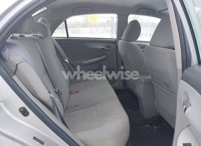 Photo 8 of 2010 Toyota Corolla LE (VIN 1NXBU4EE6AZ340770)