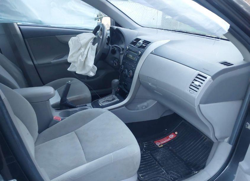 Photo 5 of 2010 Toyota Corolla LE (VIN 1NXBU4EE6AZ352756)