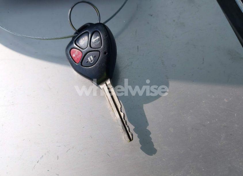 Photo 11 of 2010 Toyota Corolla LE (VIN 1NXBU4EE6AZ362400)