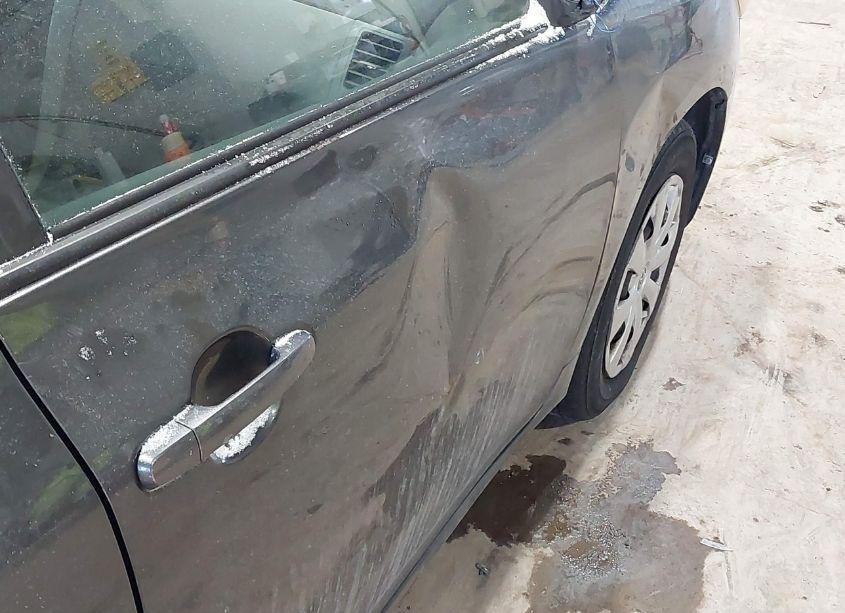 Photo 6 of 2010 Toyota Corolla LE (VIN 1NXBU4EE6AZ363529)