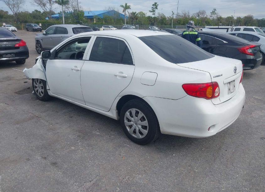 Photo 3 of 2010 Toyota Corolla LE (VIN 1NXBU4EE7AZ193892)