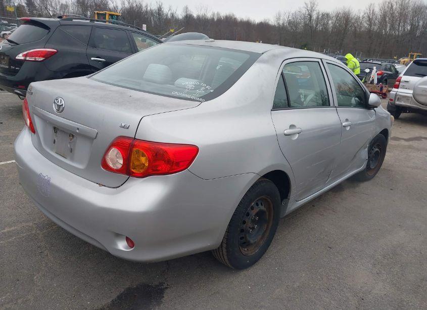 Photo 4 of 2010 Toyota Corolla LE (VIN 1NXBU4EE7AZ220489)