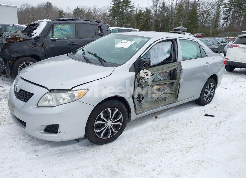 Photo 2 of 2010 Toyota Corolla LE (VIN 1NXBU4EE7AZ220508)