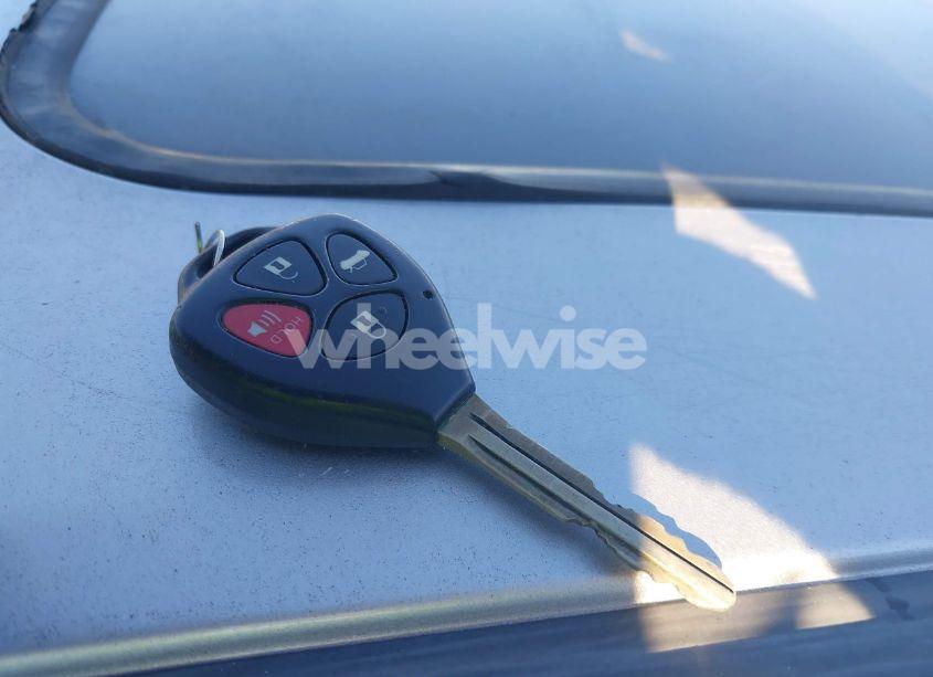 Photo 11 of 2010 Toyota Corolla S (VIN 1NXBU4EE7AZ259826)