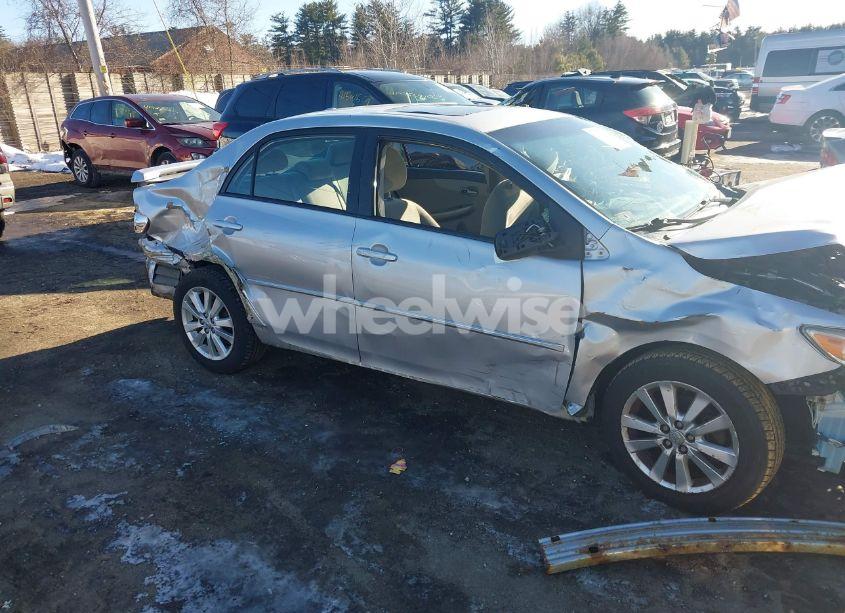 Photo 13 of 2010 Toyota Corolla S (VIN 1NXBU4EE7AZ259826)