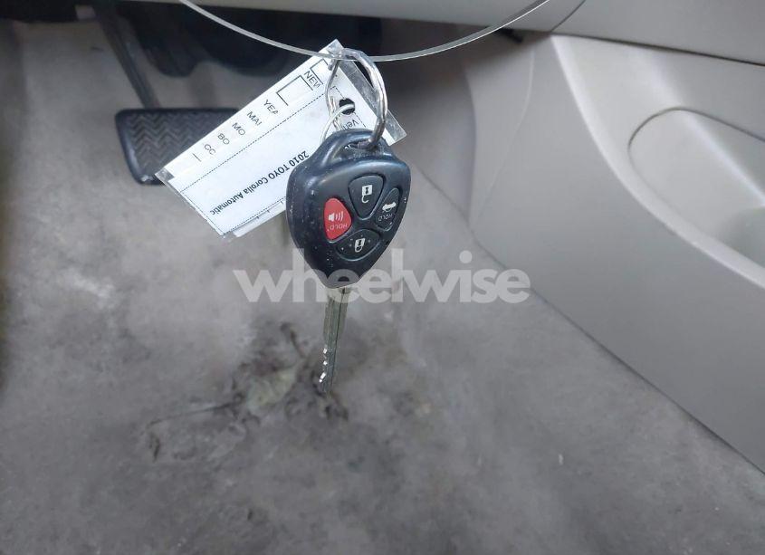 Photo 11 of 2010 Toyota Corolla LE (VIN 1NXBU4EE7AZ282863)