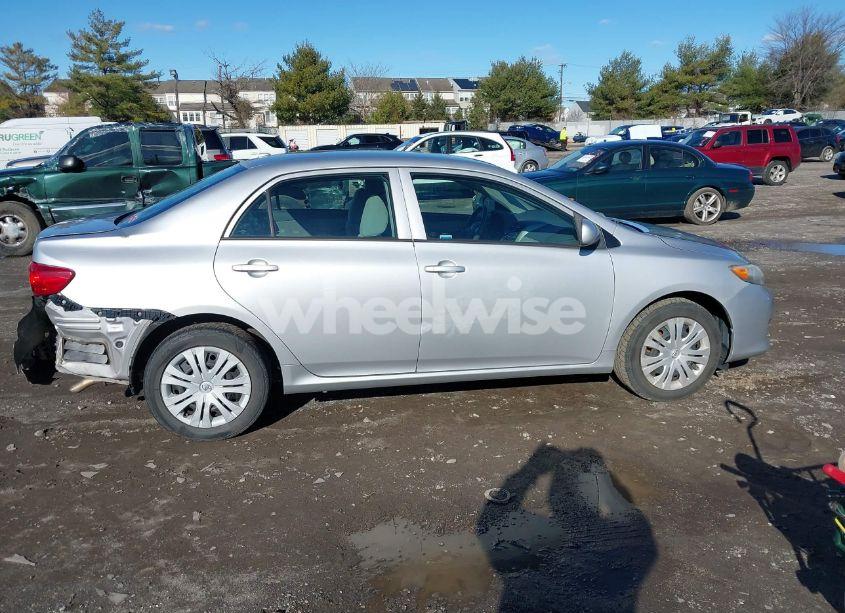 Photo 13 of 2010 Toyota Corolla LE (VIN 1NXBU4EE7AZ318759)