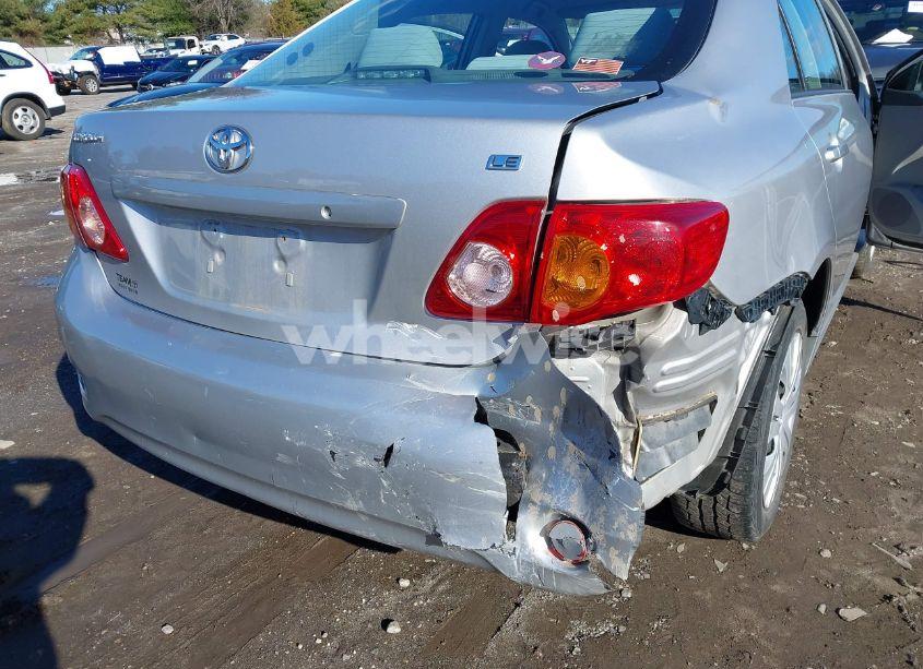 Photo 17 of 2010 Toyota Corolla LE (VIN 1NXBU4EE7AZ318759)