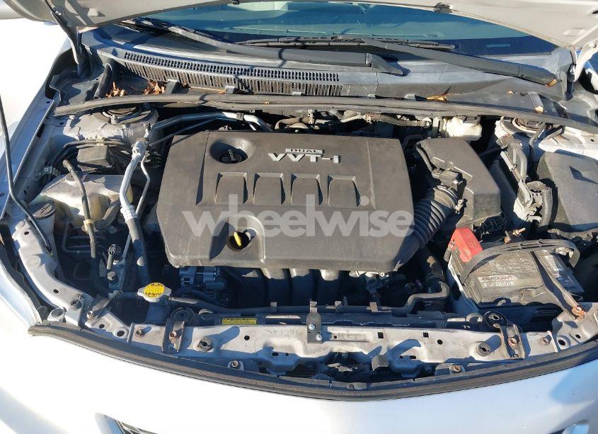 Photo 10 of 2010 Toyota Corolla LE (VIN 1NXBU4EE7AZ321581)