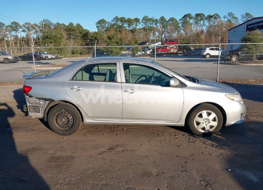 Photo 13 of 2010 Toyota Corolla LE (VIN 1NXBU4EE7AZ321581)