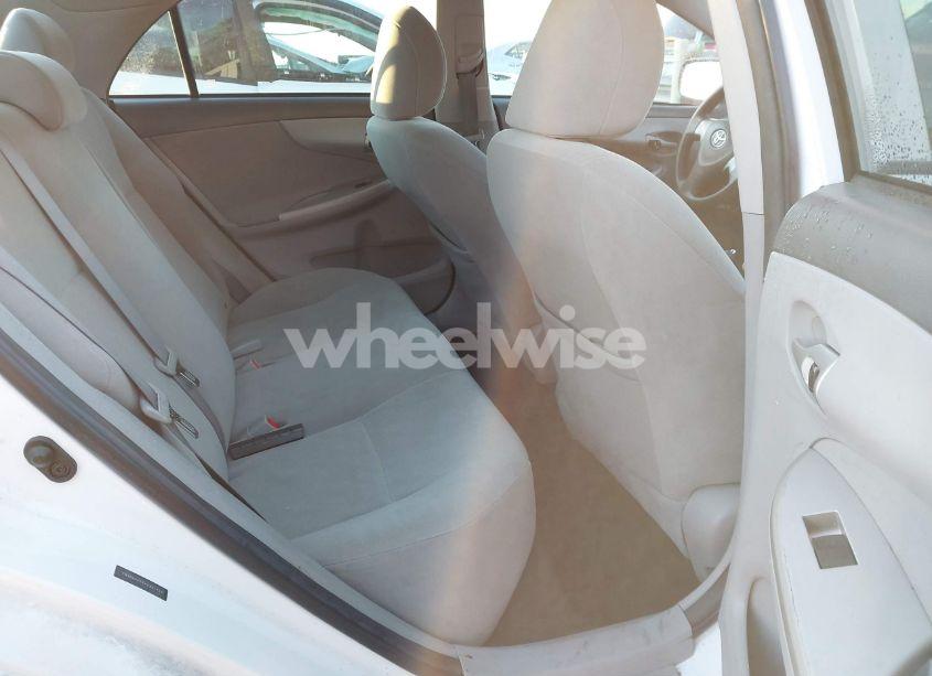 Photo 8 of 2010 Toyota Corolla LE (VIN 1NXBU4EE7AZ321757)