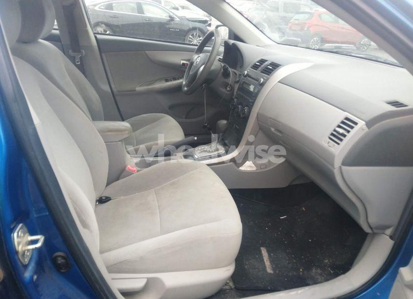 Photo 5 of 2010 Toyota Corolla LE (VIN 1NXBU4EE7AZ328367)