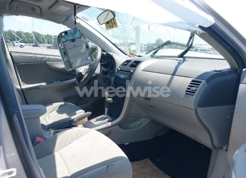 Photo 5 of 2010 Toyota Corolla LE (VIN 1NXBU4EE7AZ343757)