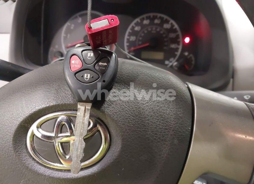 Photo 11 of 2010 Toyota Corolla LE (VIN 1NXBU4EE8AZ186613)