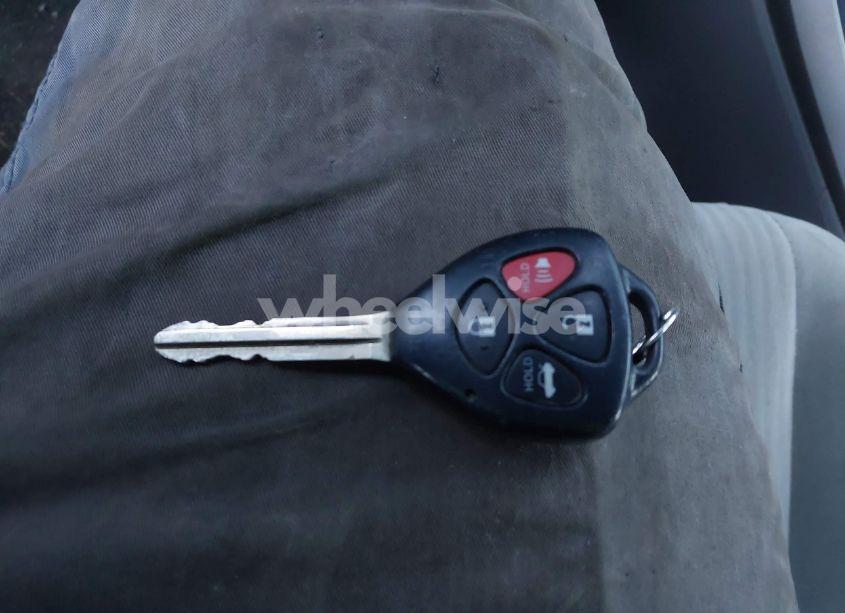 Photo 11 of 2010 Toyota Corolla LE (VIN 1NXBU4EE8AZ192010)