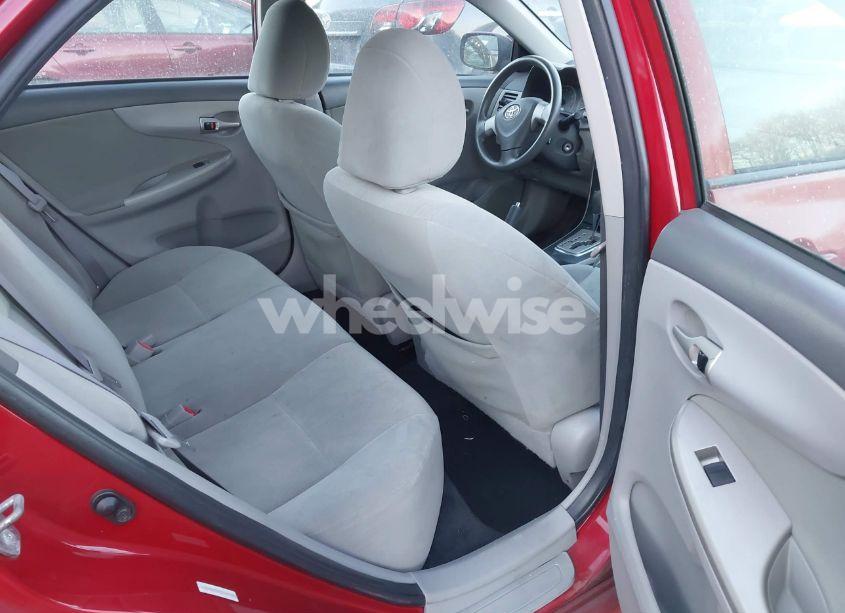 Photo 8 of 2010 Toyota Corolla LE (VIN 1NXBU4EE8AZ192010)