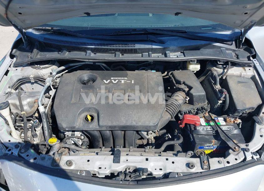 Photo 10 of 2010 Toyota Corolla S (VIN 1NXBU4EE8AZ196798)