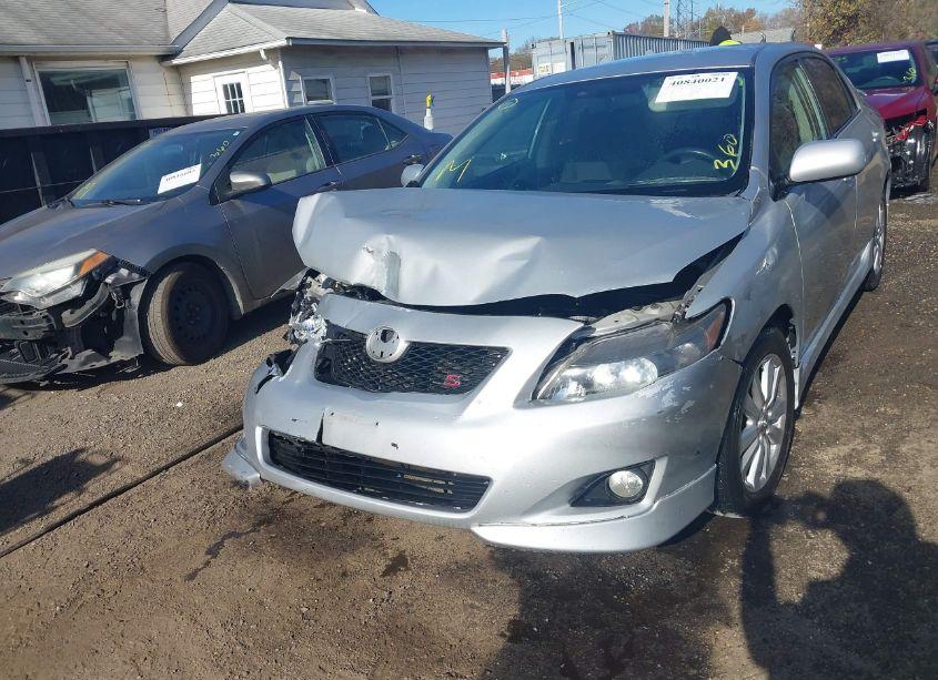 Photo 6 of 2010 Toyota Corolla S (VIN 1NXBU4EE8AZ199197)