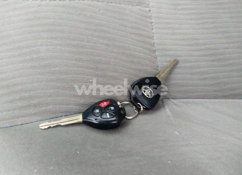 Photo 11 of 2010 Toyota Corolla LE (VIN 1NXBU4EE8AZ203331)